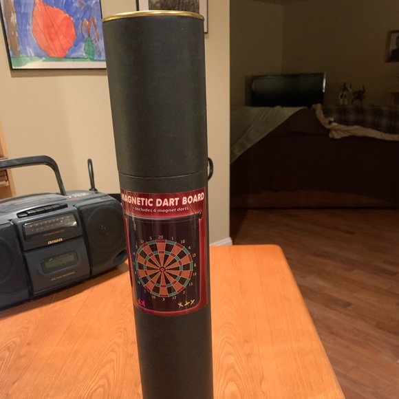 15 inch magnetic reversible dartboard - Picture 2 of 7